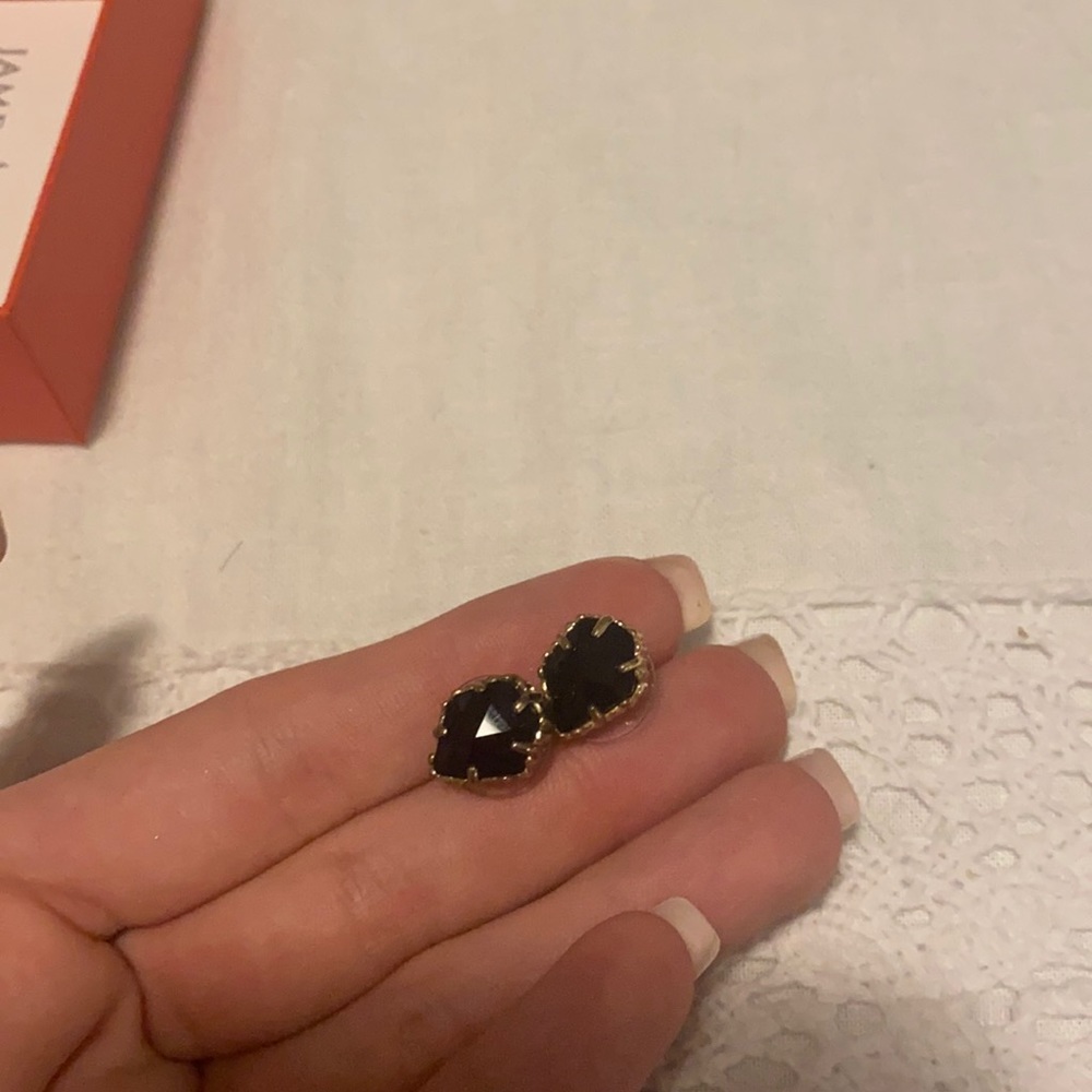 Black and gold Kendra Scott stud earrings
